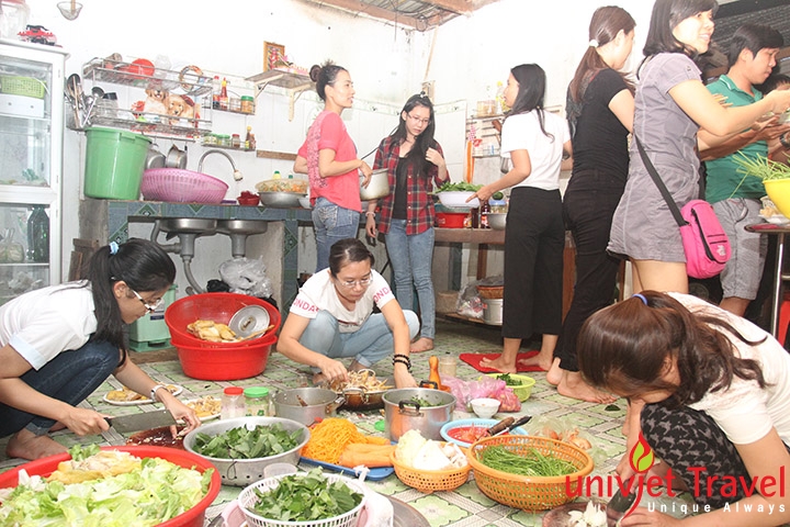 team builing thach thuc ban nang